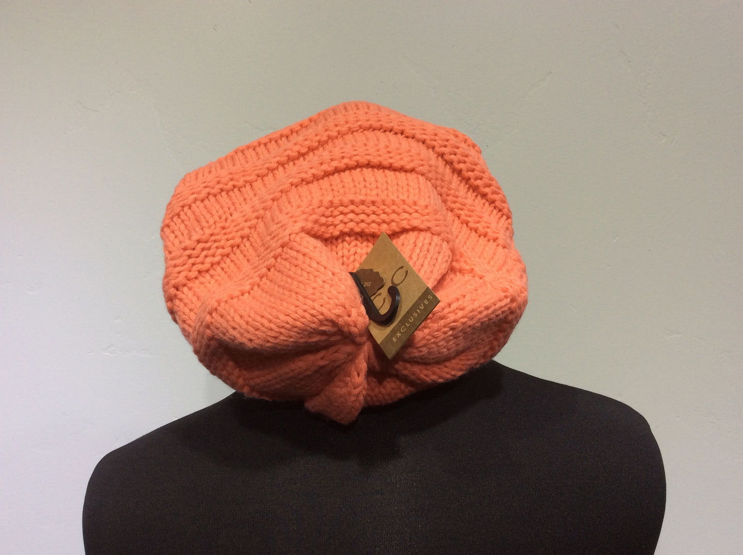 Hat knit slouch beanie